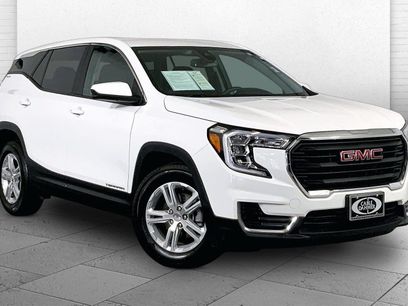 Used 2024 GMC Terrain SLE