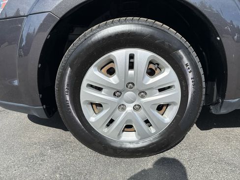Used 2019 Dodge Journey SE w/ Premium Group FWD image 9