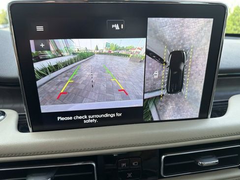 Used 2023 Lincoln Aviator Reserve w/ Equipment Group 201A RWD image 34