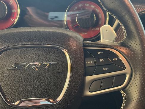 Used 2020 Dodge Challenger SRT Hellcat image 22