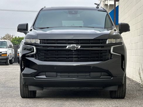 Certified 2024 Chevrolet Tahoe RST w/ Luxury Package AWD/4WD image 9