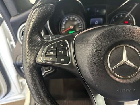 Used 2017 Mercedes-Benz C 300 Coupe image 21