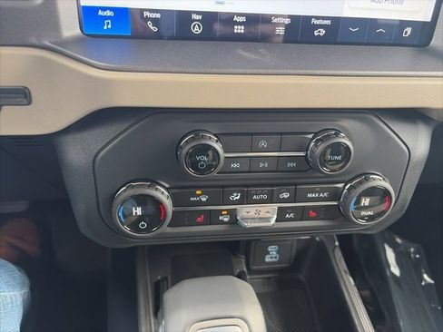 New 2025 Ford Bronco Big Bend image 23