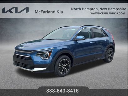 New 2025 Kia Niro EX w/ EX Cold Weather Package
