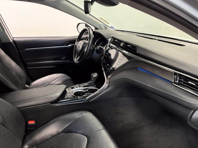 Used 2019 Toyota Camry XSE w/ Navigation Package FWD image 10