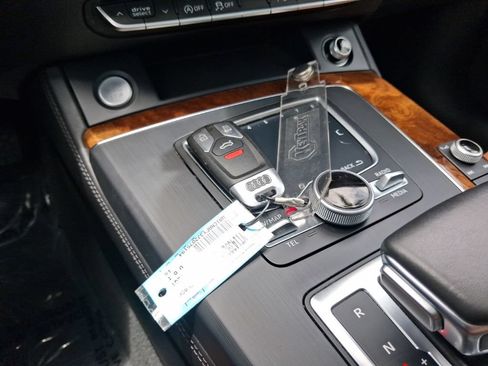 Used 2018 Audi Q5 Prestige w/ Prestige Package AWD/4WD image 24