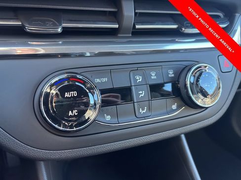 New 2026 Buick Envista Preferred w/ Convenience I Package FWD image 16