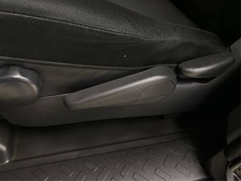 Used 2010 Toyota FJ Cruiser 4WD image 23