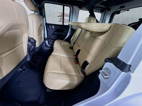 Used 2019 Jeep Wrangler Unlimited Moab w/ Quick Order Package 24M Moab image 28