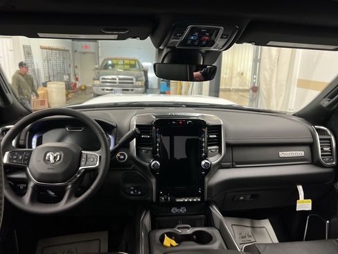 New 2026 RAM 3500 Laramie AWD/4WD image 11