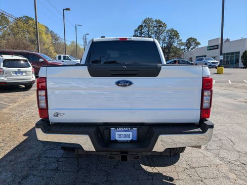 Used 2020 Ford F250 XLT image 5
