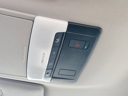 Used 2025 Nissan Altima 2.5 SV image 25