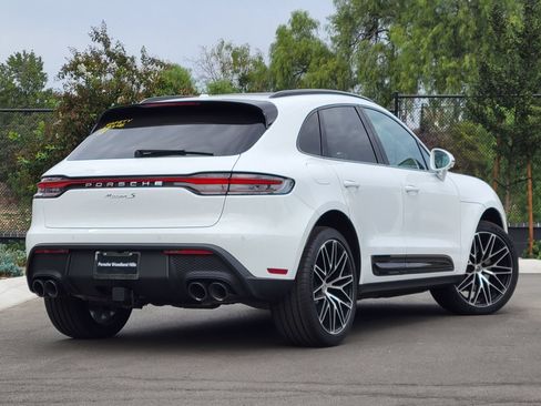 New 2025 Porsche Macan S AWD/4WD image 7