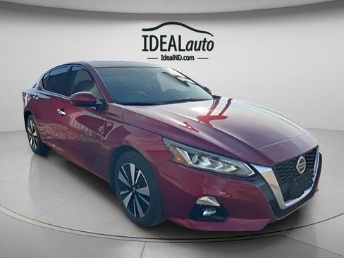 Used 2019 Nissan Altima 2.5 SV image 7