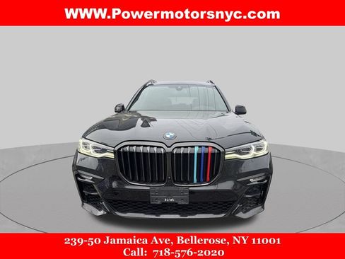 Used 2022 BMW X7 xDrive40i w/ M Sport Package AWD/4WD image 2