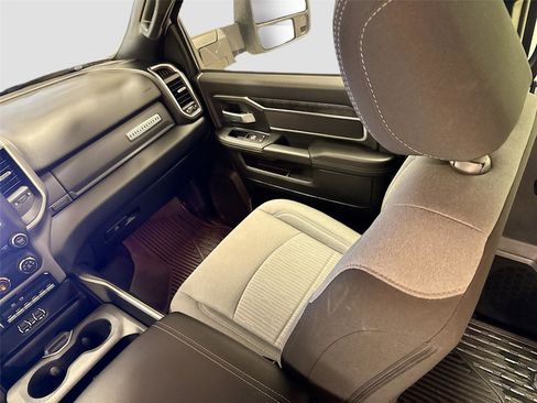 Used 2024 RAM 3500 Big Horn w/ Bed Utility Group image 22