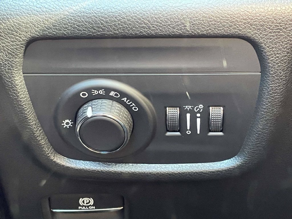 New 2027 Jeep Grand Cherokee 4WD image 28