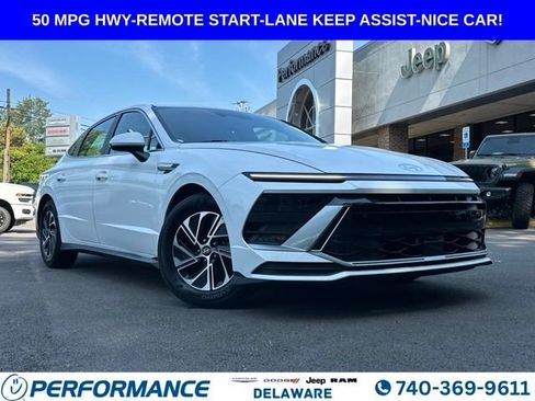 Used 2026 Hyundai Sonata Blue FWD image 1