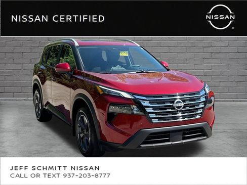 Certified 2025 Nissan Rogue SV w/ SV Premium Package FWD image 1