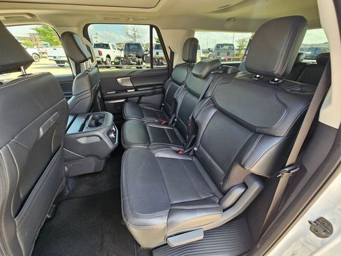Certified 2025 Ford Expedition Max Platinum AWD/4WD image 27