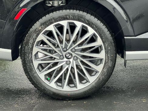 Certified 2026 Hyundai Palisade Calligraphy AWD/4WD image 15