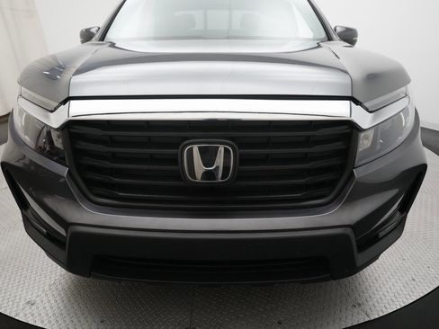 Certified 2023 Honda Ridgeline RTL image 23