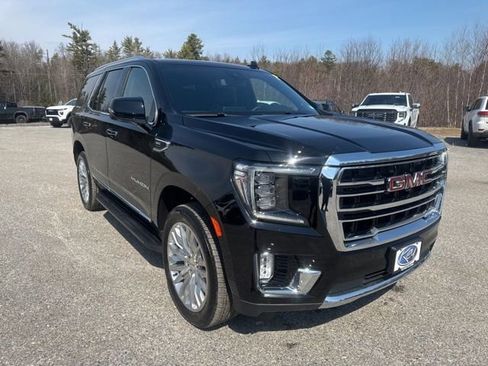 Used 2024 GMC Yukon SLT w/ SLT Luxury Package AWD/4WD image 8