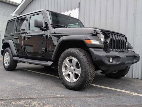 Used 2021 Jeep Wrangler Unlimited Sport AWD/4WD image 4