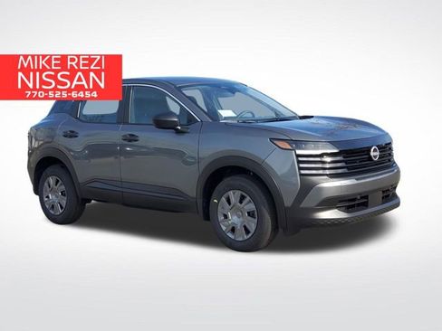 New 2026 Nissan Kicks S image 1