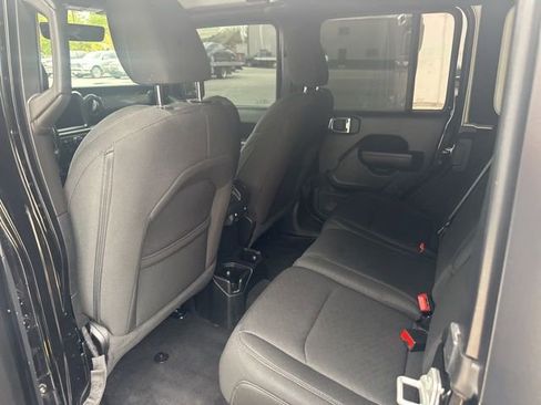 Used 2023 Jeep Wrangler Sport image 17