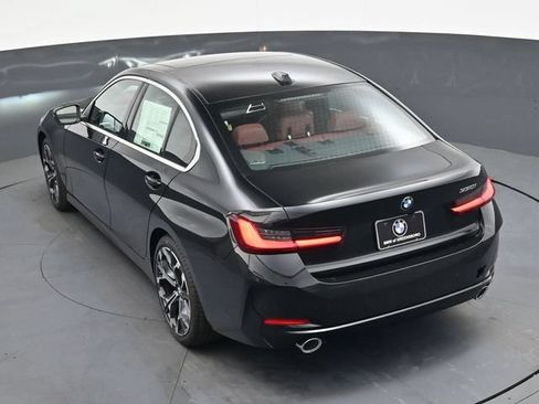 Certified 2026 BMW 330i Sedan w/ Premium Package RWD image 25