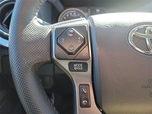 Used 2023 Toyota Tacoma 2WD Double Cab image 25
