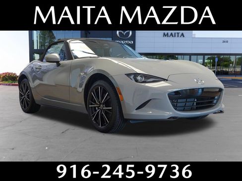 New 2026 MAZDA MX-5 Miata Grand Touring RWD image 1