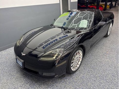 Used 2013 Chevrolet Corvette Coupe w/ 3LT Preferred Equipment Group RWD image 5