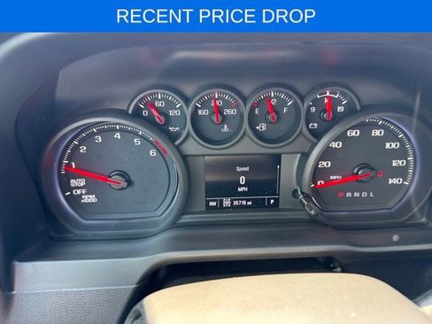 Used 2022 Chevrolet Silverado 1500 Custom image 17