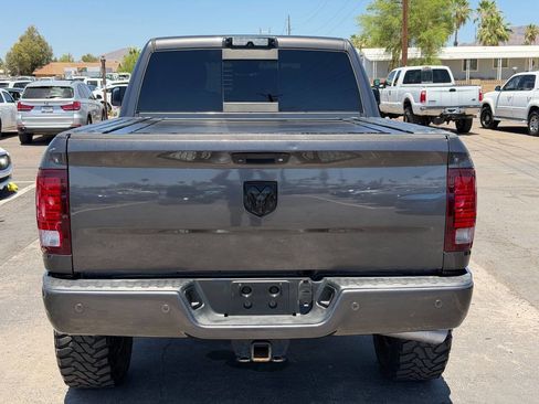 Used 2018 RAM 2500 Laramie w/ Sport Appearance Group AWD/4WD image 8