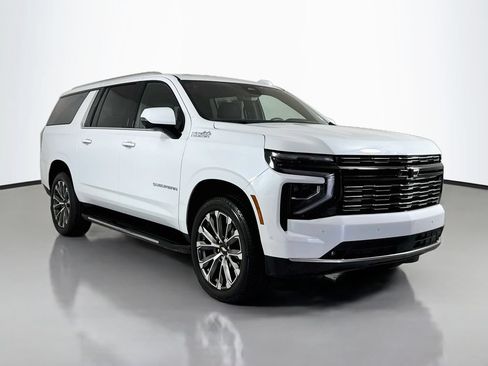 Used 2026 Chevrolet Suburban High Country w/ Sun And Tow Package AWD/4WD image 4