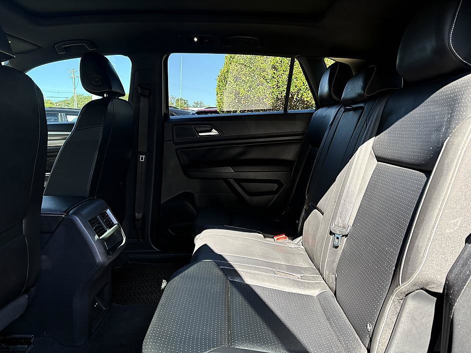 Used 2020 Volkswagen Atlas Cross Sport SEL AWD/4WD image 9