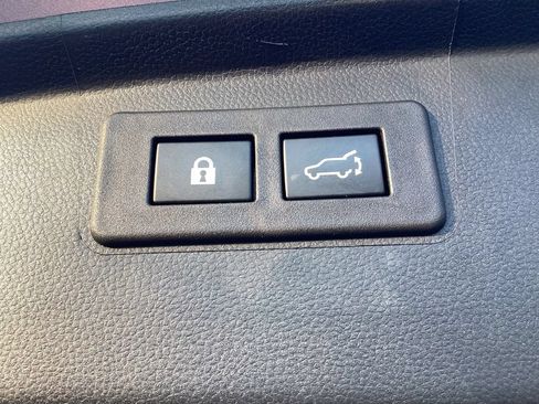 Used 2024 Subaru Outback Limited AWD/4WD image 13