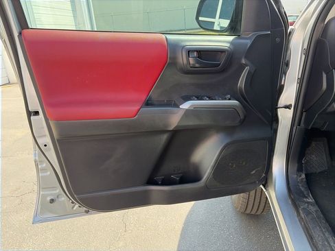 Used 2023 Toyota Tacoma SR5 w/ Technology Package image 13