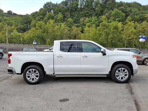 Used 2025 Chevrolet Silverado 1500 LTZ AWD/4WD image 8