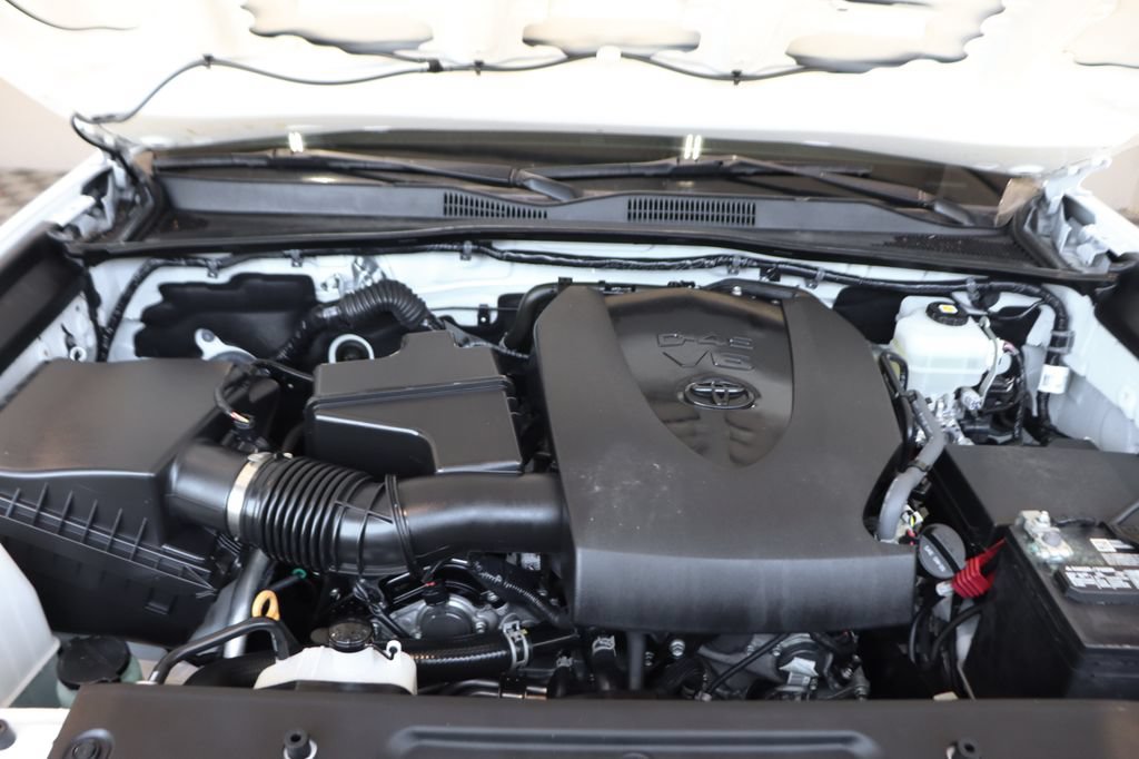 Used 2021 Toyota Tacoma TRD Pro AWD/4WD image 13