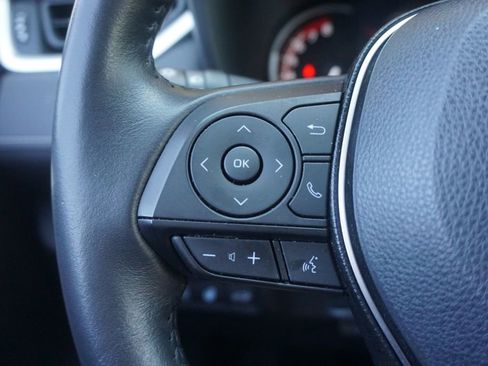 Used 2019 Toyota RAV4 Limited w/ Advanced Technology Package AWD/4WD image 4
