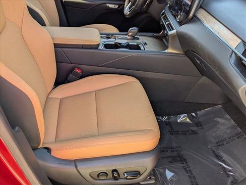 Used 2024 Lexus RX 350 Premium w/ Accessory Package (Z1) image 18