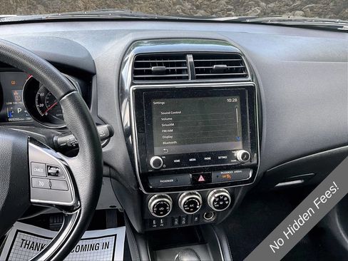 Used 2020 Mitsubishi Outlander Sport SE FWD image 6
