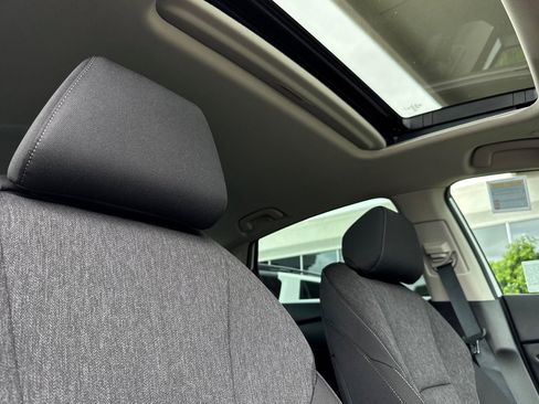 Certified 2025 Honda Accord SE image 16