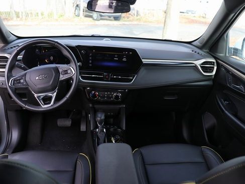 Used 2024 Chevrolet TrailBlazer ACTIV image 14