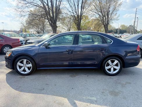 Used 2015 Volkswagen Passat 1.8T Limited Edition FWD image 8