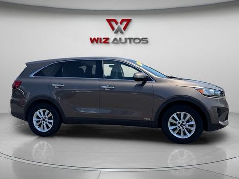 Used 2019 Kia Sorento AWD image 6