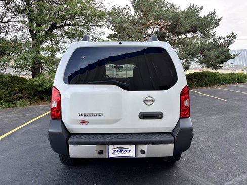 Used 2015 Nissan Xterra X image 6